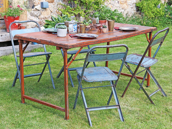 Vintage Metal Folding Table - Red Medium