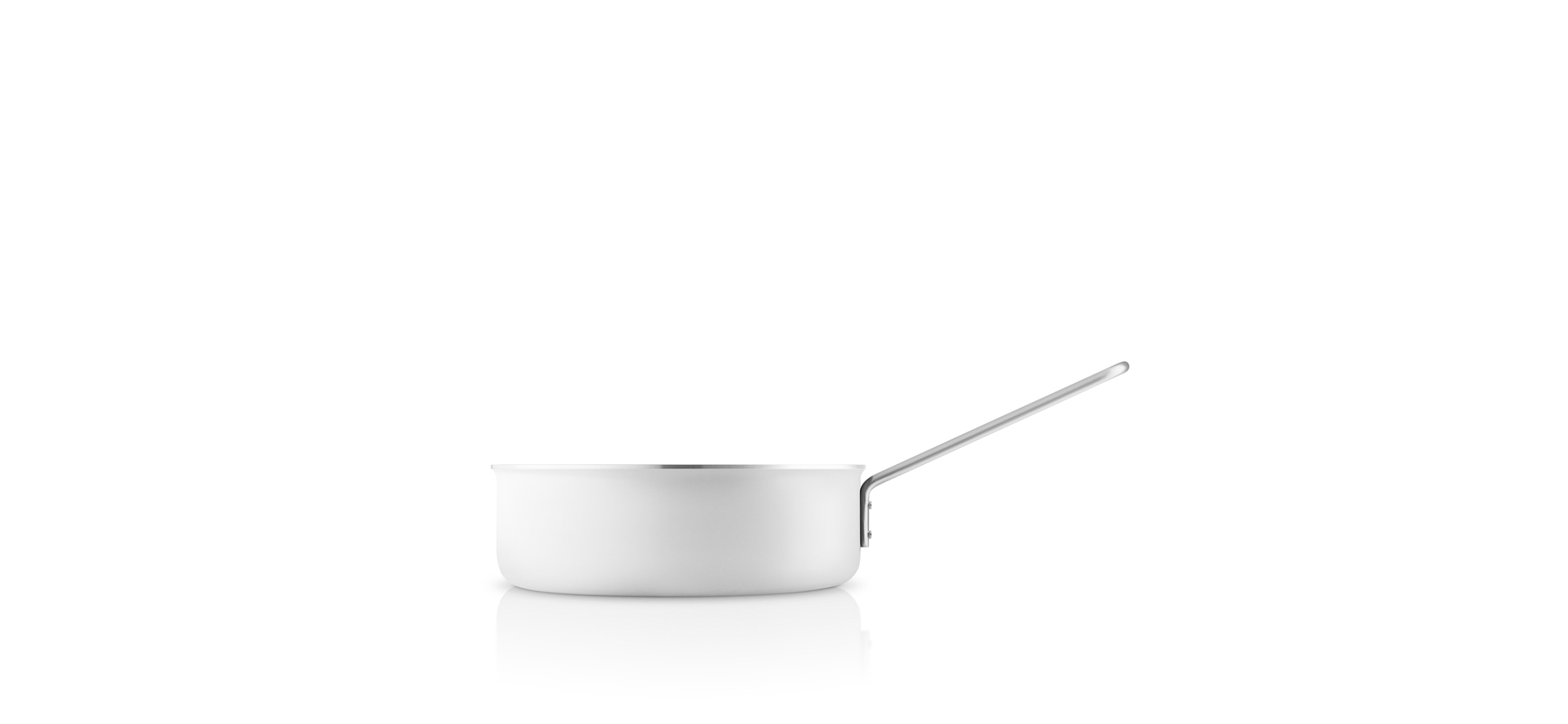 Eva Trio - White Line - Saute' Pan 24 cm. (256524)