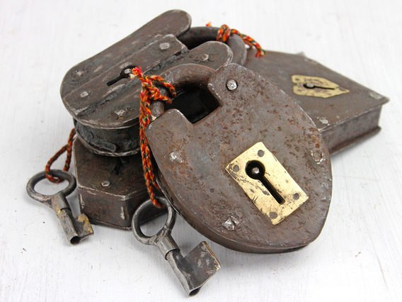 Antique Padlock - Extra Large Iron Extra Large