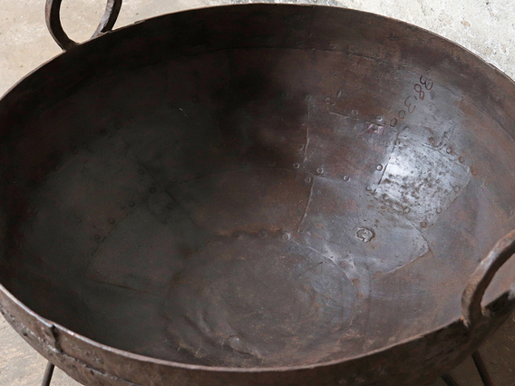 Metal Kadai Fire Pit Brown