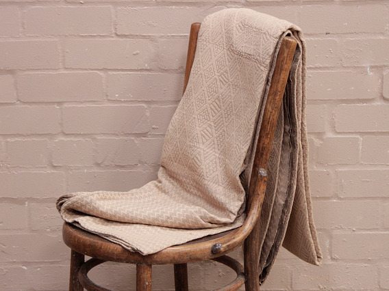 Cappuccino Handloomed Retro Geometric Bedcover Large