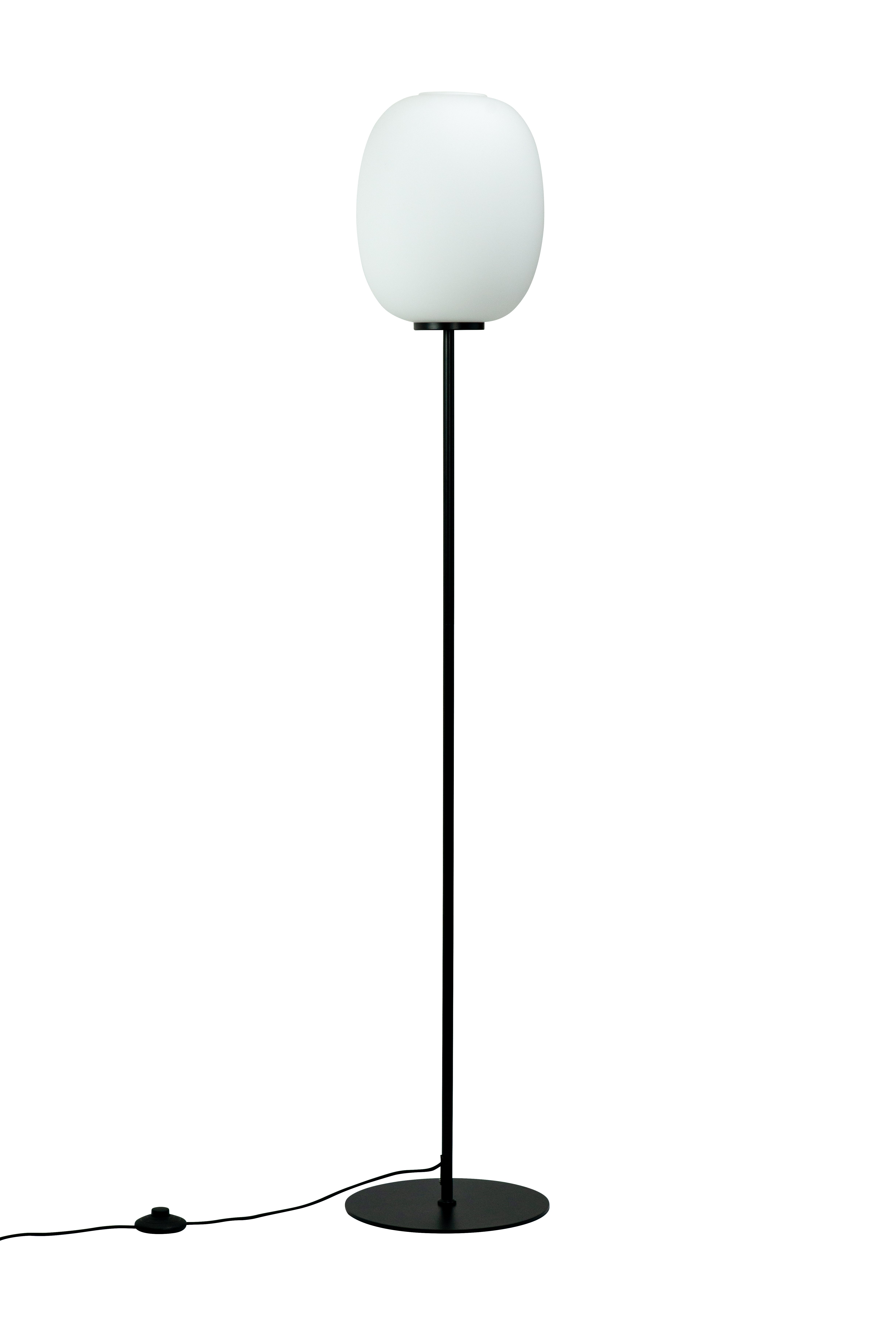 Dyberg-Larsen - DL39 Opal Floor Lamp - Opal With Black Base (8096)