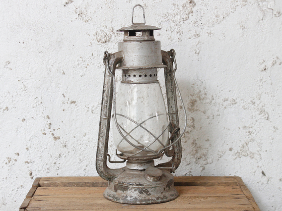 Old Lantern - Silver Silver