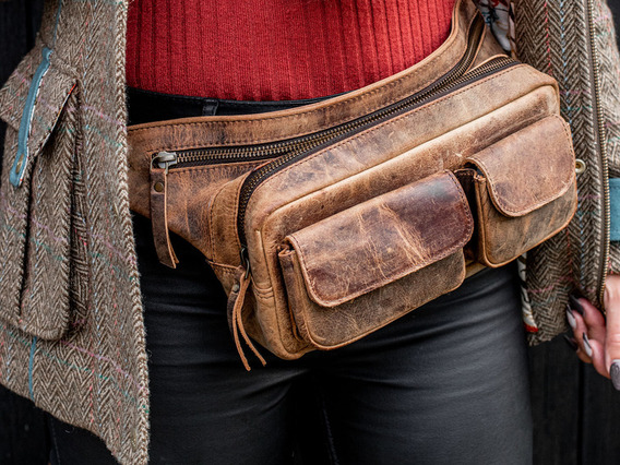 Women's Leather Belt Bag Brown