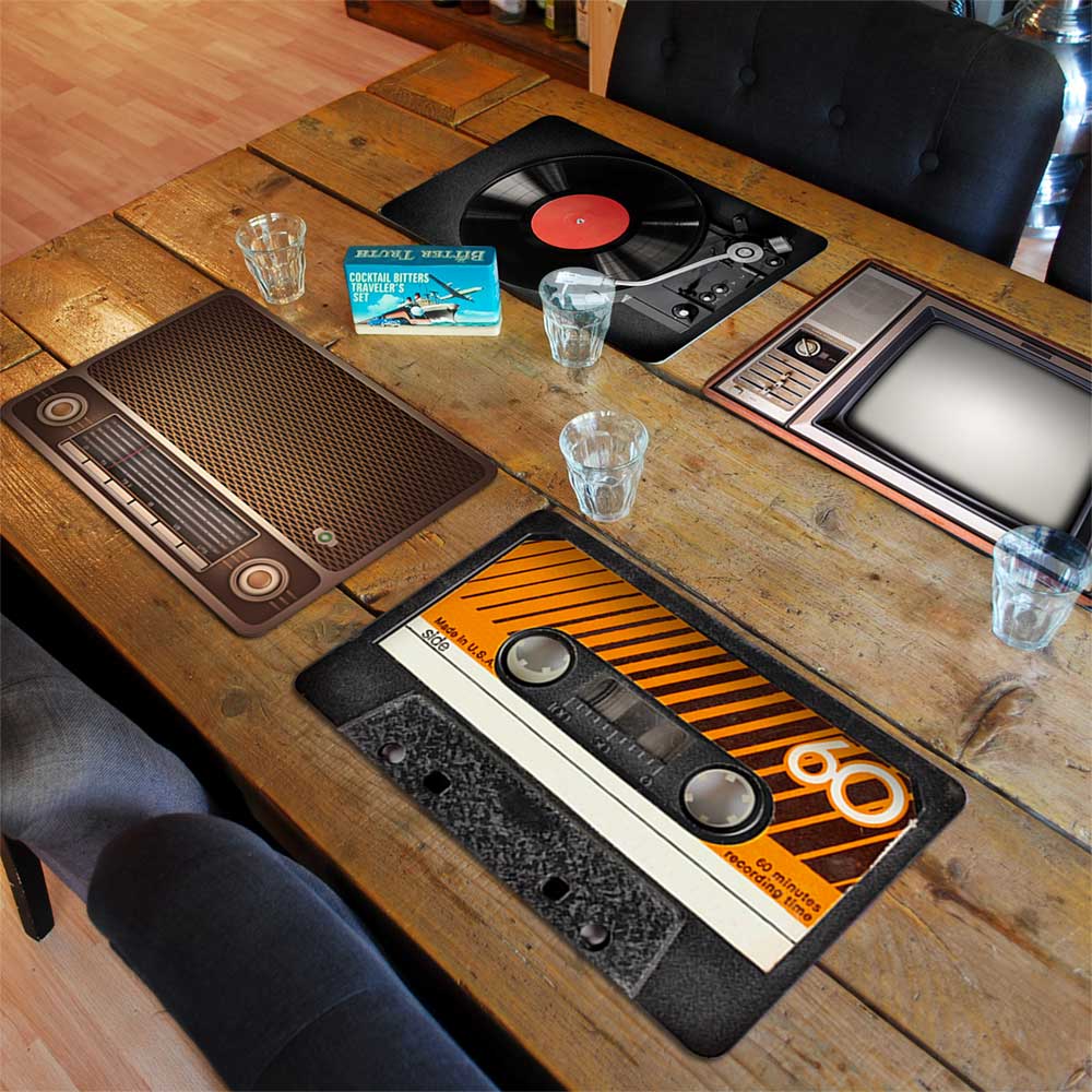 Retro Placemats - Set of 4 (03777)