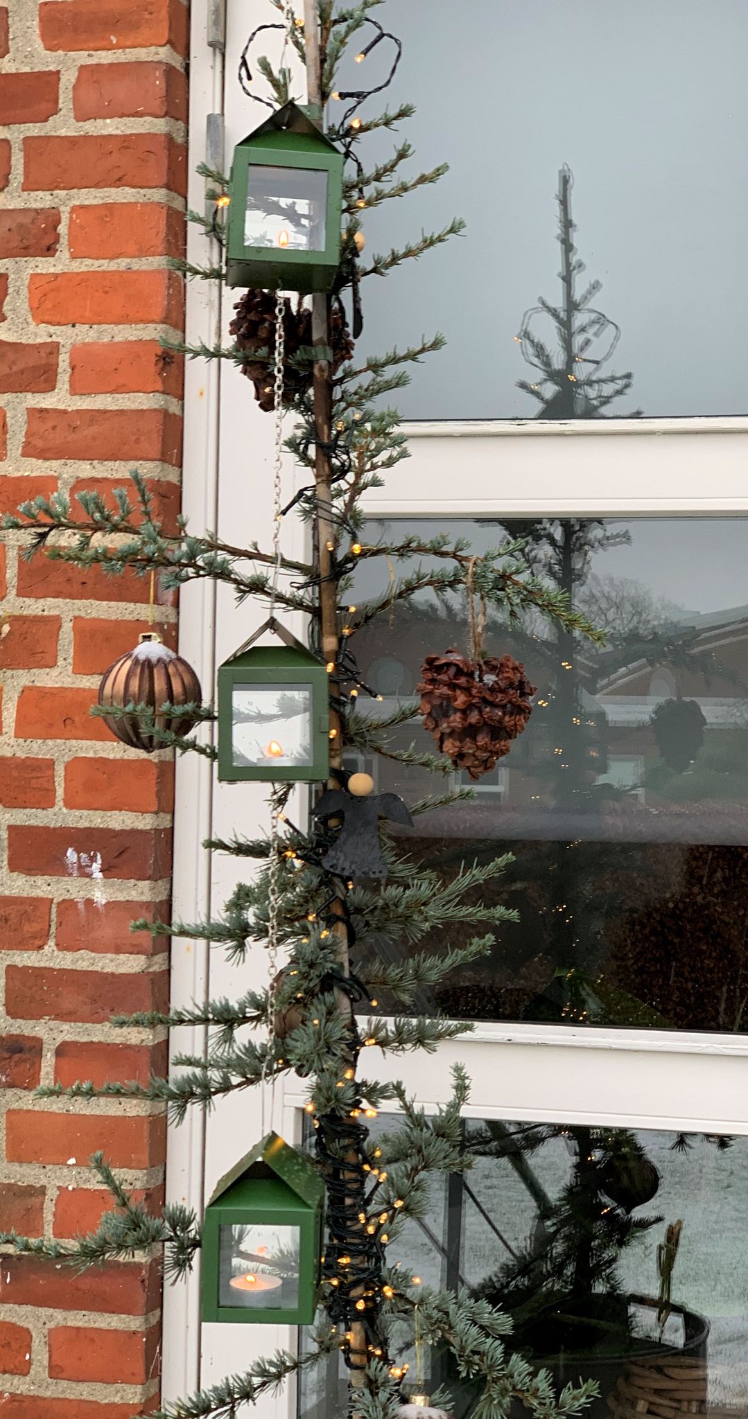 A2 Living - 3 x Hanging Lantern With Wire - Green (40085)