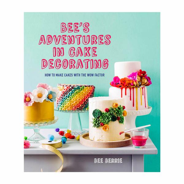 Bee's Adventures in Cake Decorating